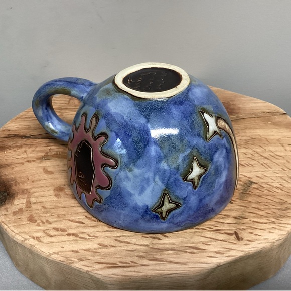 Mara in Mexico - Beautiful & Hugh - Stoneware Ceramic Mug / Cup / Soup Bowl - Picture 8 of 15